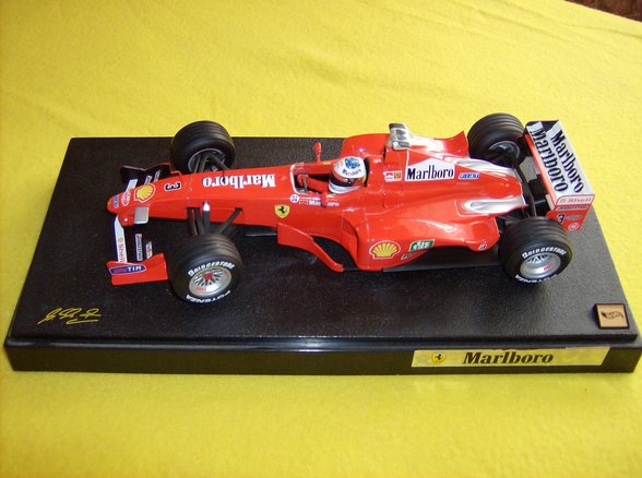 Meine Formel 1 FERRARIS 1:18 - 