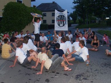 Wir sind euer MEISTER ihr Bauern! - 