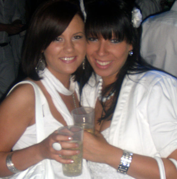 *SENSATION WHITE* Vienna 2009 - 