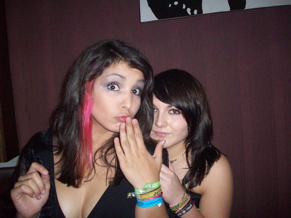 getting all dressed up in 2008/09 - 