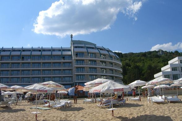 LTI-Berlin Golden Beach Hotel - 