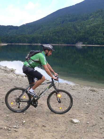 *Mountainbiken am Wolfgangsee* - 