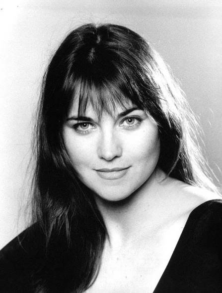 lUcY lAwLeSs - 