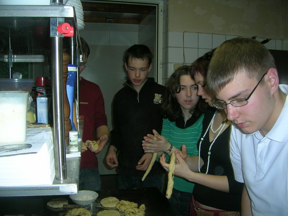 Weihbrotbacken Karfreitag 2007 - 