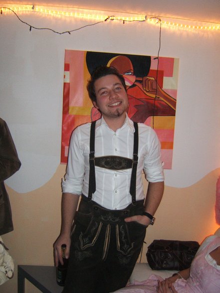 Lederhosen und Dirndlparty ! - 