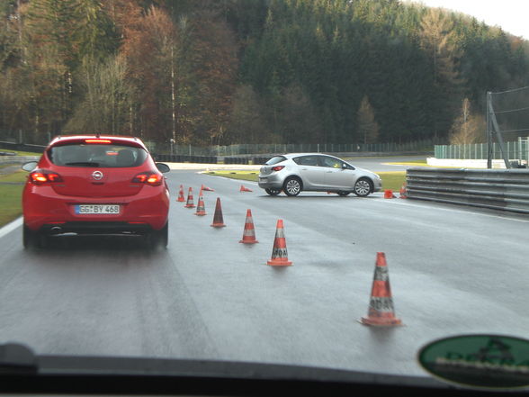 Salzburgring Astra "J" Testdrivi - 