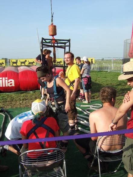 unser bungee sprung am nova rock 06... - 