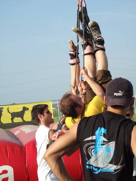 unser bungee sprung am nova rock 06... - 