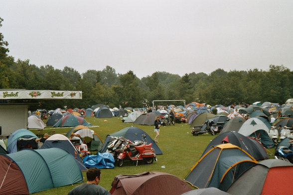 ZU ZWEIT MIT DA VESPA NOCH HOLLAND - 