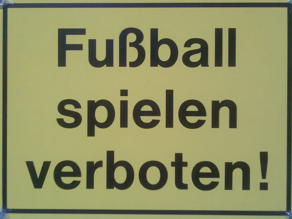 ICH BIN FUSSBALLHASSER - 