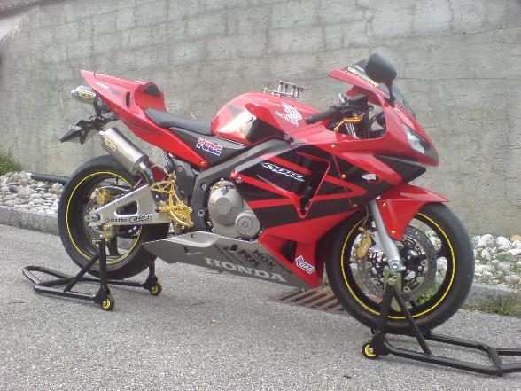 Honda CBR 600RR - 