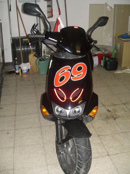 Aprilia SR 50 - Custom  - 