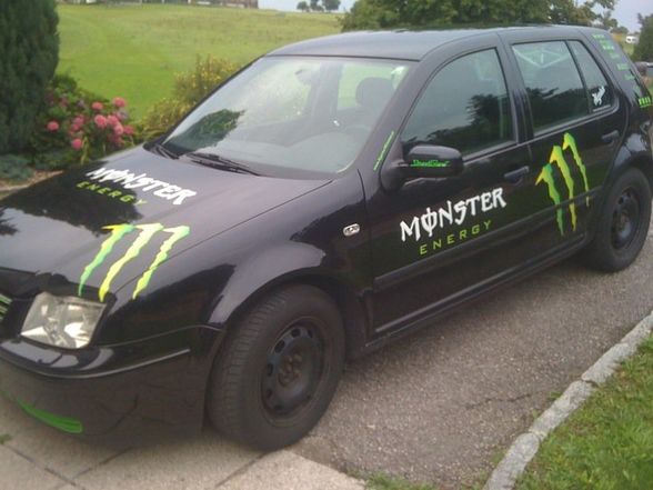 Monster Energy Bolf 2010 - 