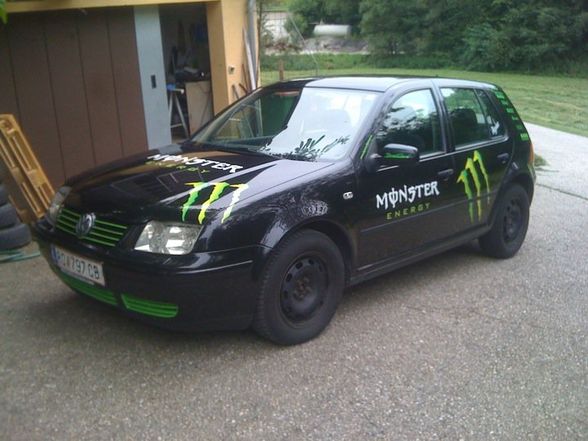 Monster Energy Bolf 2010 - 