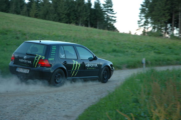 Monster Energy Bolf 2010 - 