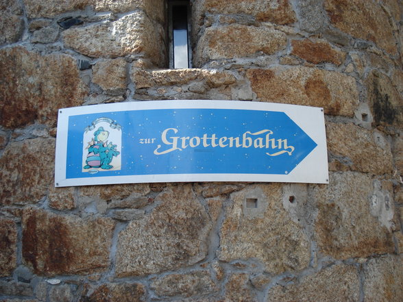 Grottenbahn & Therme Geinberg April - 