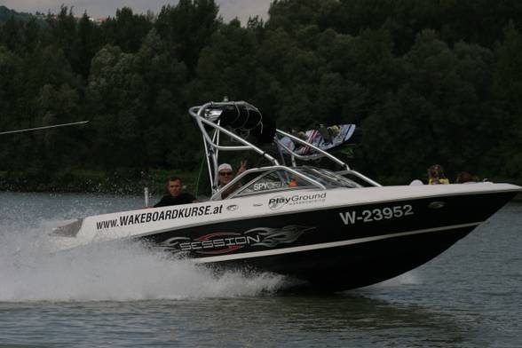 Fotos auf www.wakeboardkurse.at ! - 