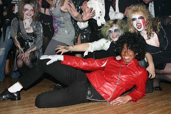 fAsChiNg 2o1o - 