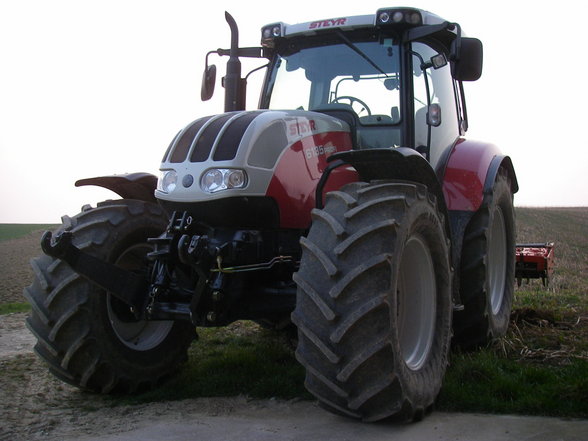 Unsa neicha Traktor - 