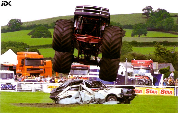 Monster Trucks & Bikes - 