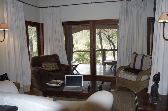 Douline Safari Lodge - 