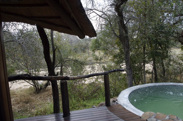 Douline Safari Lodge - 