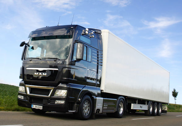 LKW - Friends on the Road! - 