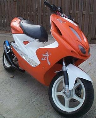 Yamaha Aerox - 