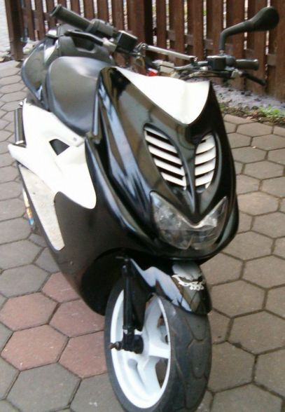 Yamaha Aerox - 