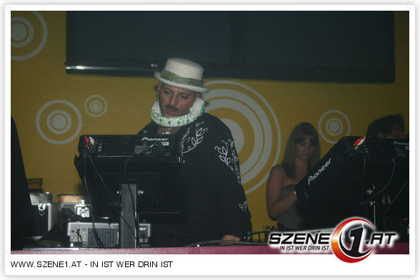 GiGi D´AgOsTiNo WaR hAmMeR gEiL!!! - 