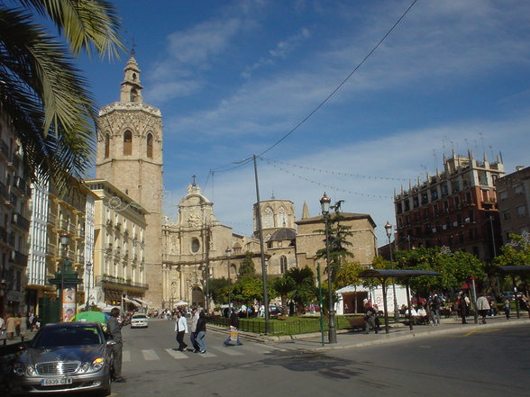 VALENCIA - 