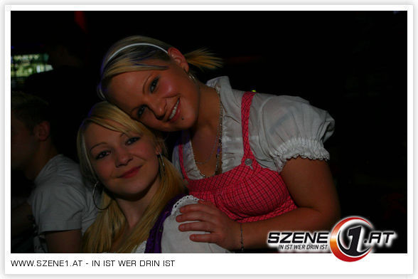 lederhosen ball - 