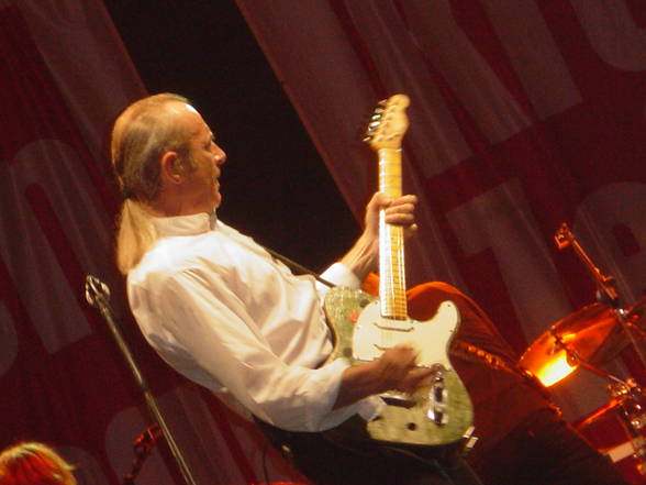 STATUS QUO Live In Concert - 