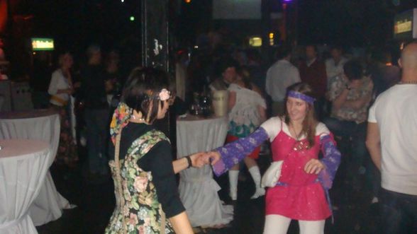 flower power party - 