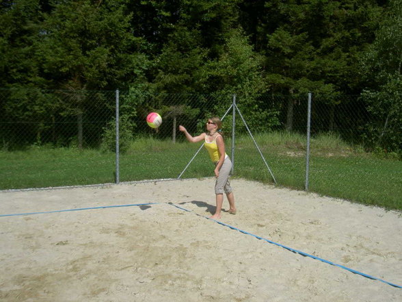 Beachvolleyball spielen - 