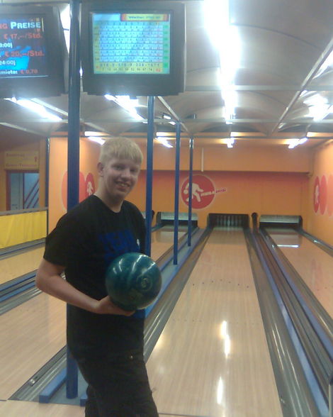 Ausflug zur Bowlingbahn am 07.06.08 - 