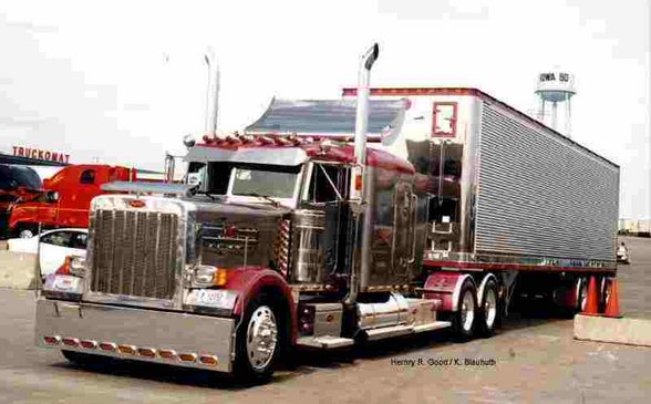 US- Trucks - 