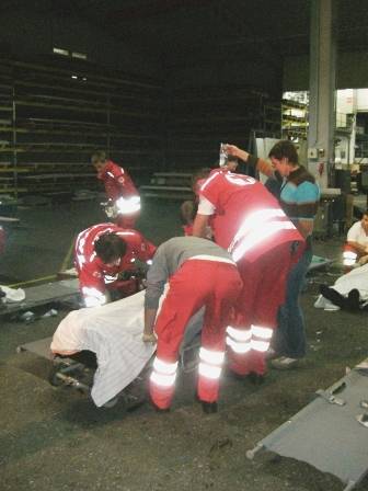 Rotes kreuz übung vorchdorf 2006 - 