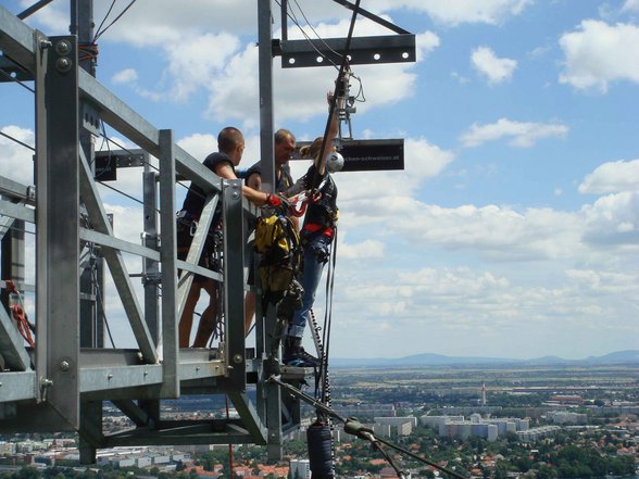 bungee jumping - 