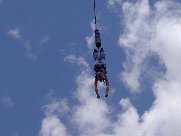 bungee jumping - 