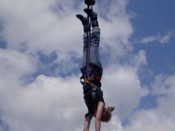 bungee jumping - 