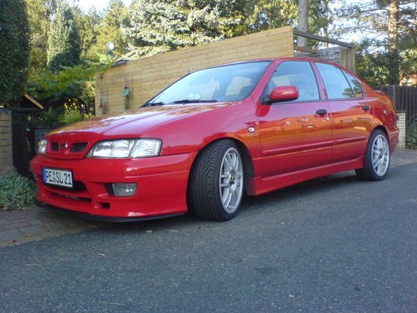 Nissan Primera - 