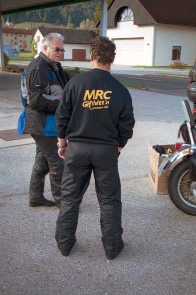 MRC-Gifthitn und andere Biker - 