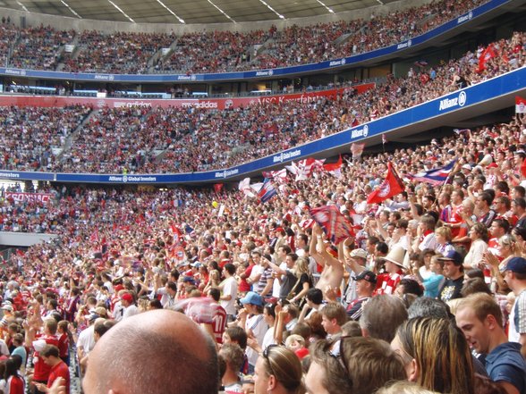 Bayern München  0 - 1  FC Barcelona - 