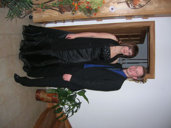 HLW BALL 2009 - 