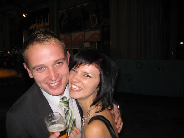 HLW BALL 2009 - 