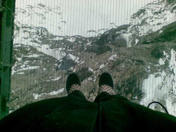 first skiing 05.10.2008 @ dachstein - 