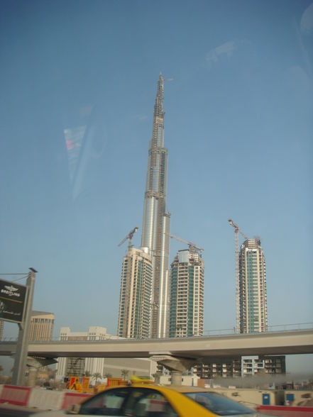 Dubai, U.A.E., 10/08 - 