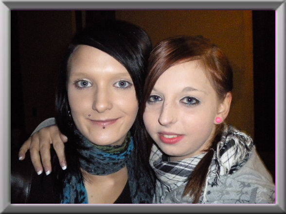 FrEnDs & I GaNz nEu *Ly* - 