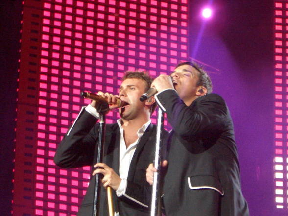 Robbie Williams  Live - 